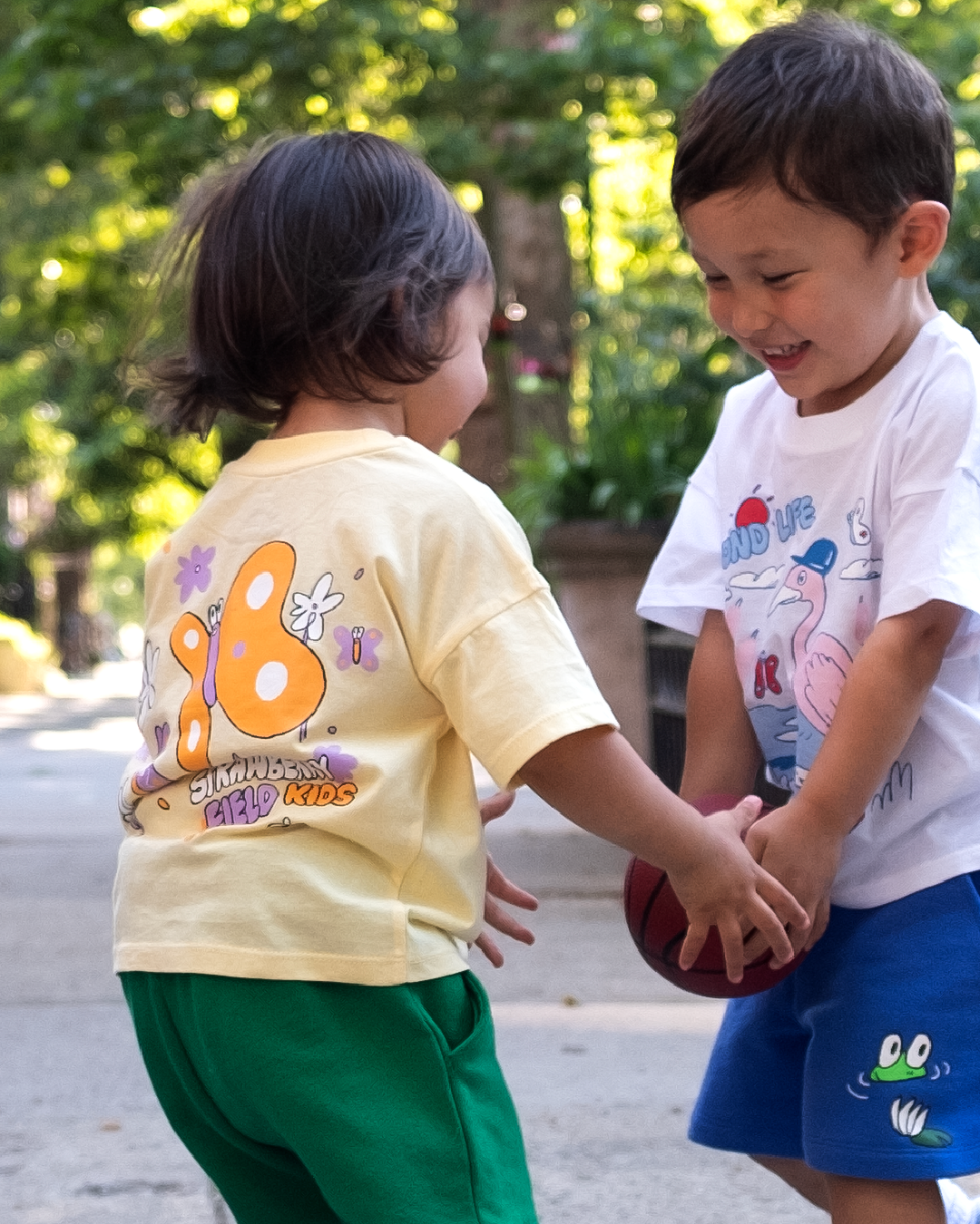 BUTTERFLY SHORT SLEEVE T-SHIRT