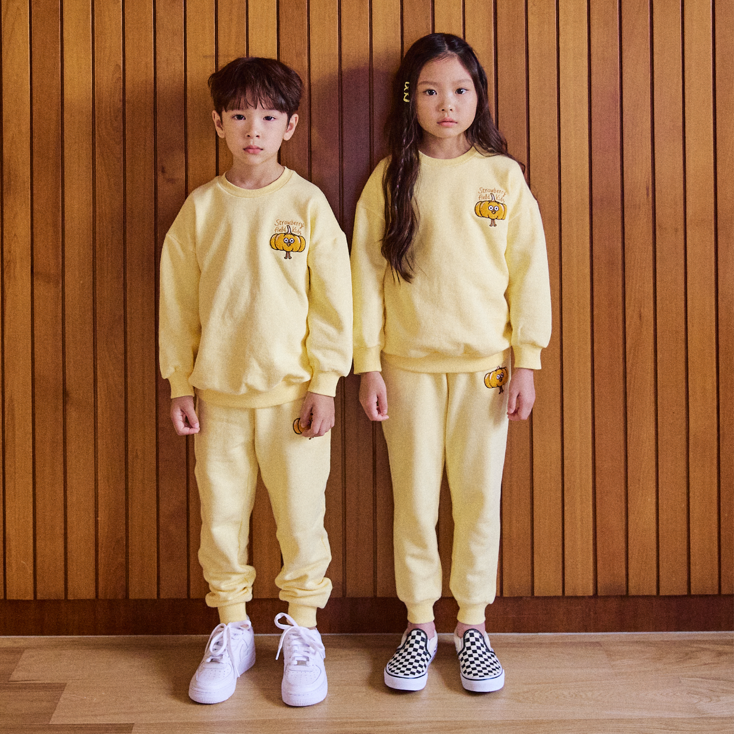 [10% OFF] PUMPKIN SWEATSHIRT & SWEATPANTS SET