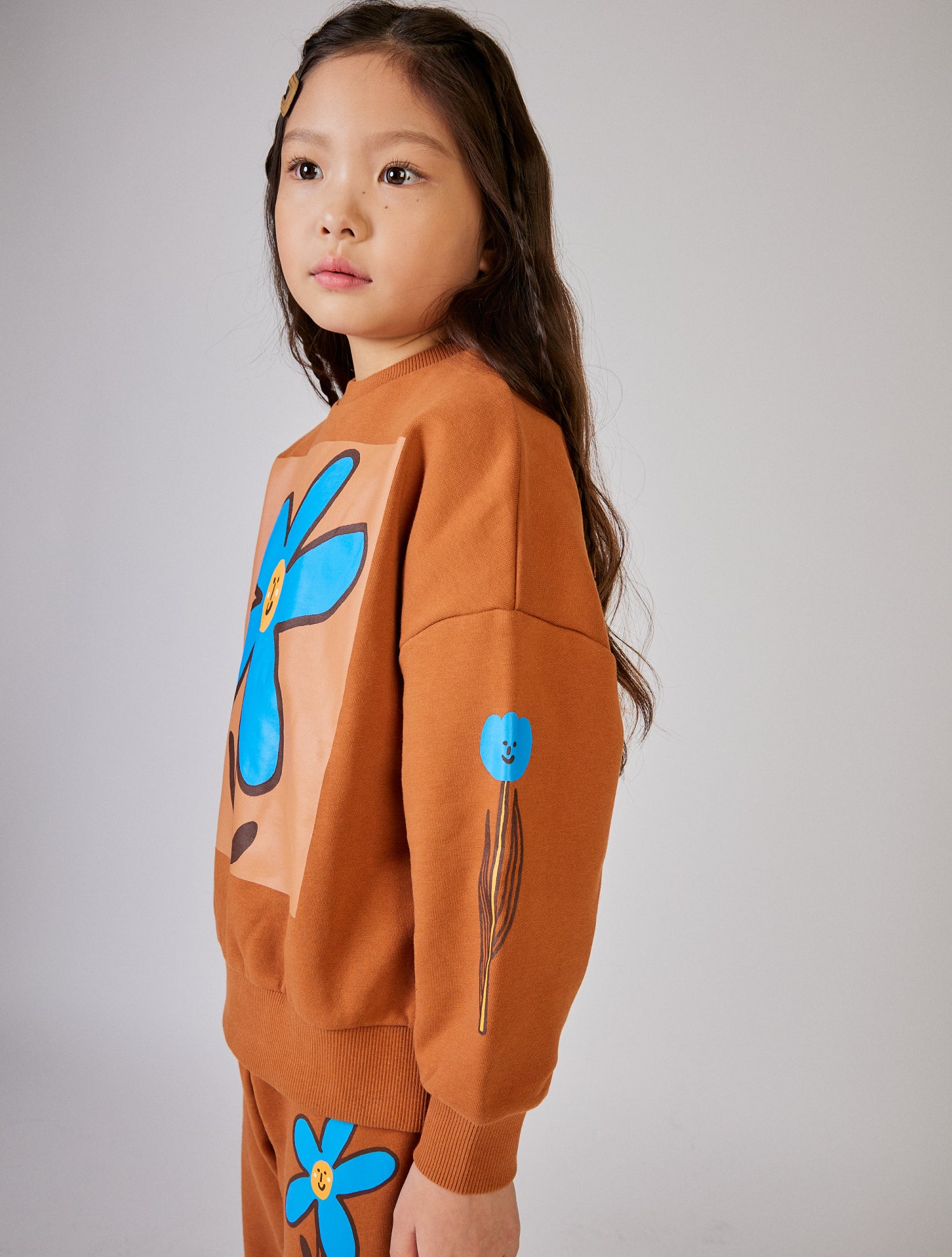 ★PHER★ MET Flower Sweatshirt & Sweatpant Set 30% OFF] FLOWER SWEATSHIRT & SWEATPANTS SET – Strawberry